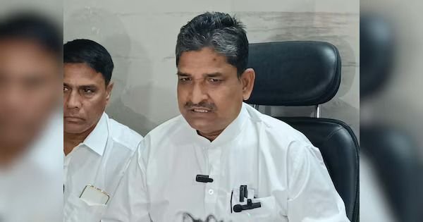 मोदी हर चीज अपने मनमानी तरीके से कर रहे ;बोले  जेपीसी सदस्य मोहम्मद जावेद 