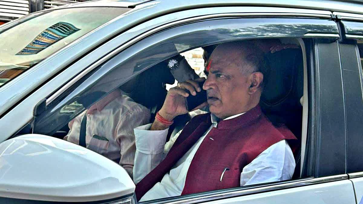 चुनाव प्रचार के दौरान NDA कैंडिडेट के काफिले पर हमला, रोड़ेबाजी में MLA  अनिल कुमार जख्मी