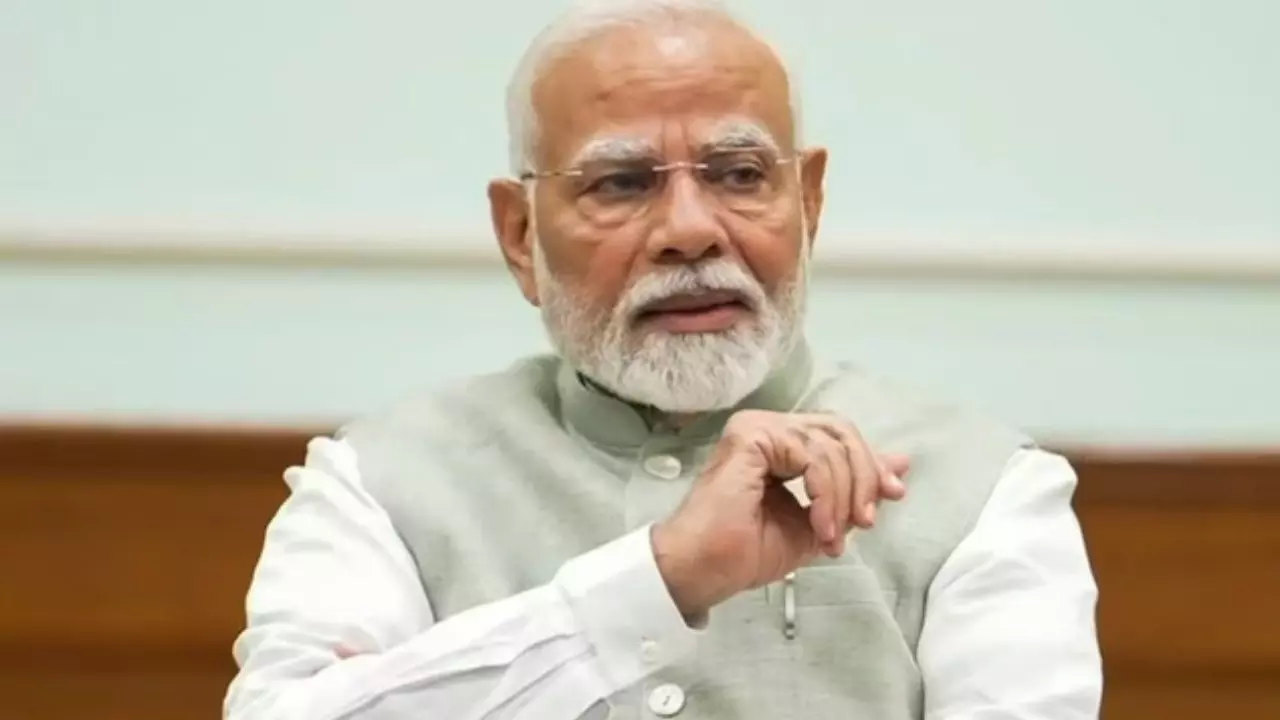 Nepal Crisis: PM Modi Concerned, Embassy Helpline Issued for Indians | Nepal  Crisis: नेपाल की हिंसा से मोदी चिंतित, किसी भी मदद के लिए दूतावास के नंबर  जारी | News Track in Hindi