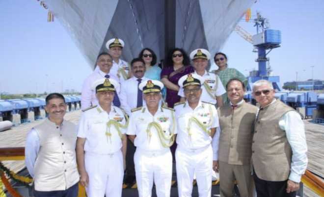 पनडुब्बी रोधी पोत अंजदीप नौसेना के बेड़े में शामिल