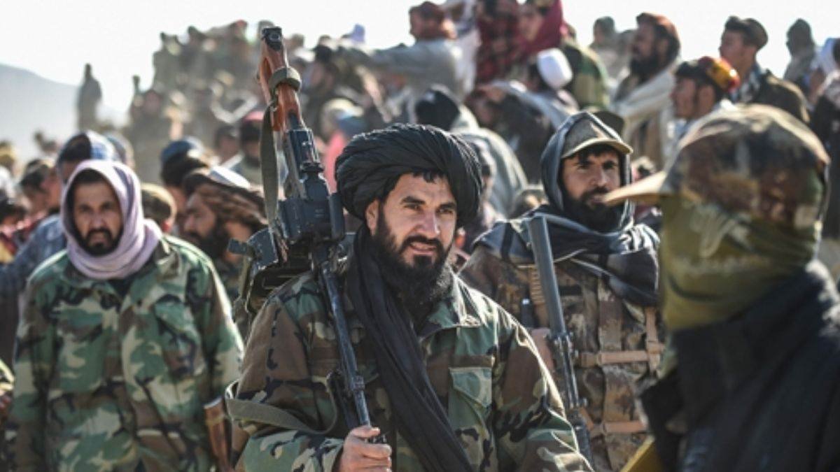 तालिबान का काउंटर अटैक, पाकिस्तान की दो चौकियों पर कब्जा; कई सैनिकों के  मारे जाने की खबर - Taliban Pakistan War Afghanistan Taliban targets several  points in Pakistan tensions increase