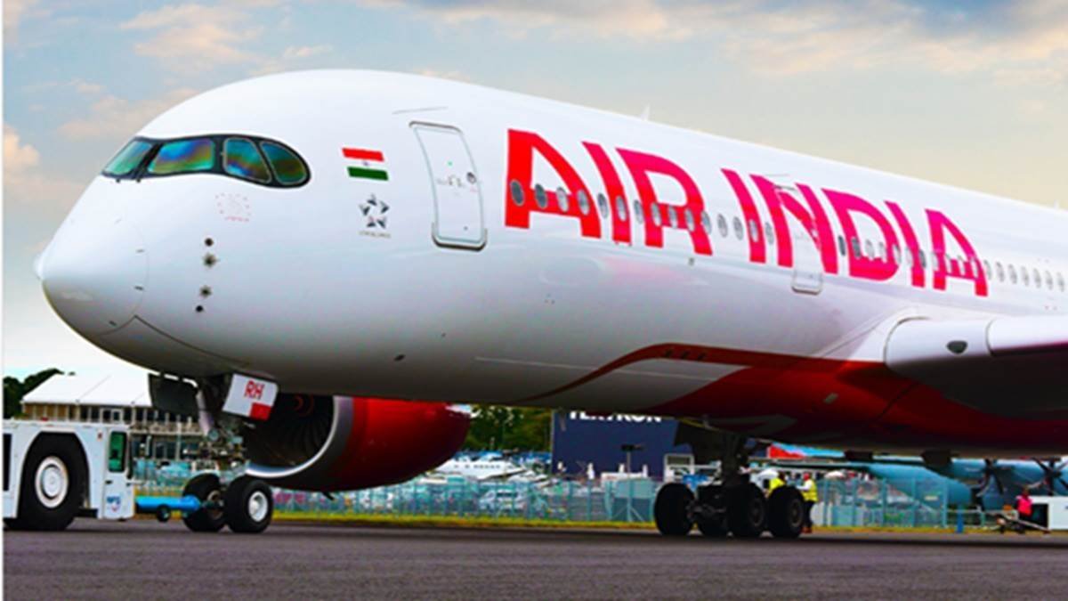 DGCA ने एअर इंडिया में की 100 सुरक्षा खामियों की पहचान, सात कमियां बेहद  गंभीर - DGCA identifies 100 security lapses in Air India