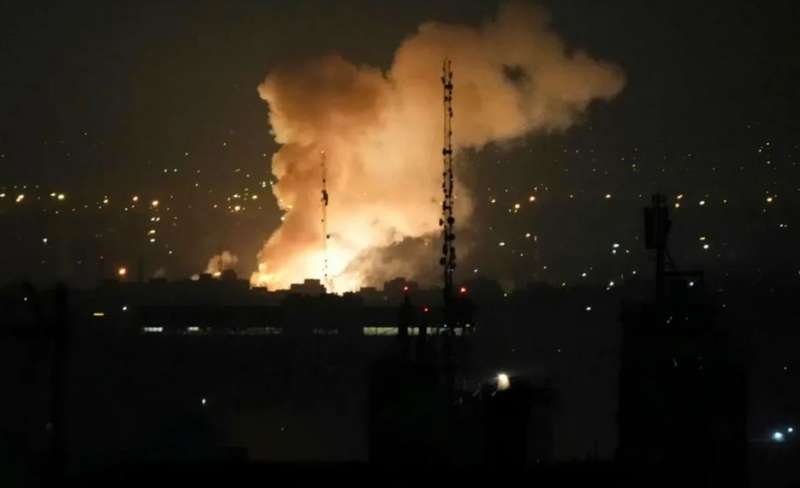 ईरान में फंसे भारतीय छात्रों को ‎निकालने का प्रयास कर रहा भारतीय दूतावास