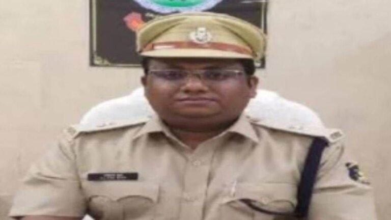 सुकमा में नक्सली हमले में ASP आकाश राव गिरपुंजे शहीद, SDOP समेत कई अधिकारी घायल