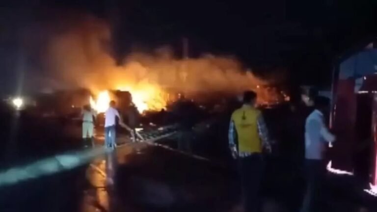 जयपुर–अजमेर हाईवे पर गैस सिलेंडर से भरे ट्रक में लगी आग, सीएम भजनलाल शर्मा ने जताया दुःख