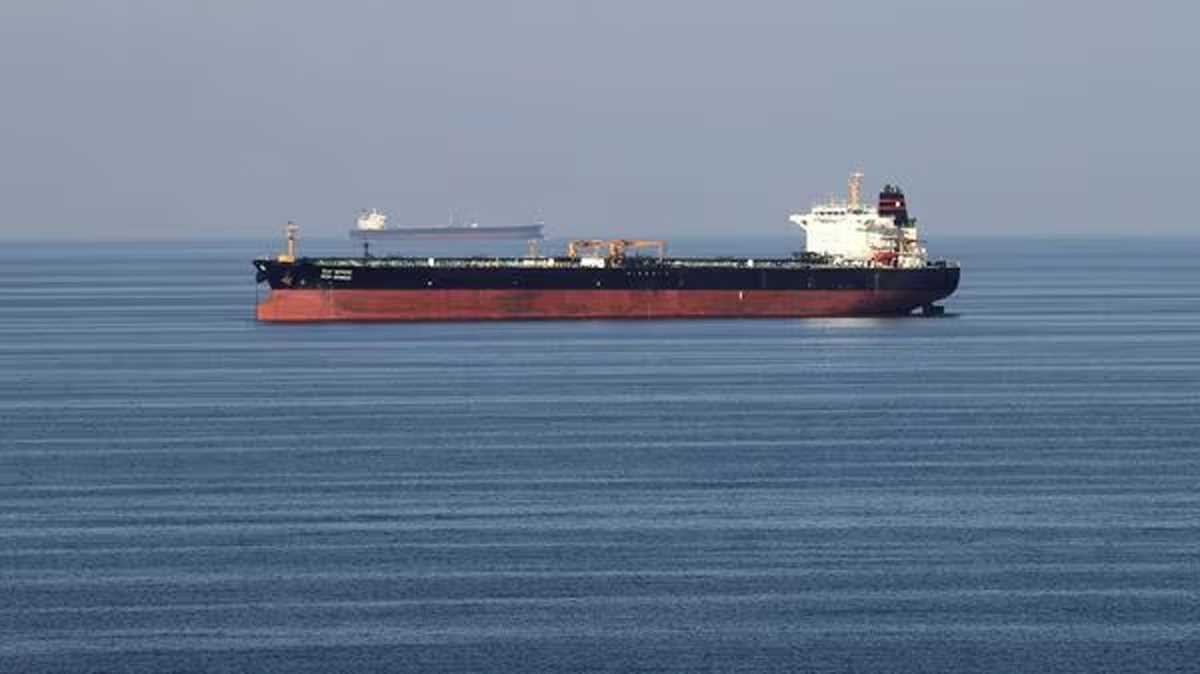 होर्मुज जलडमरूमध्य से तेल यातायात पर ईरान क्या करेगा?