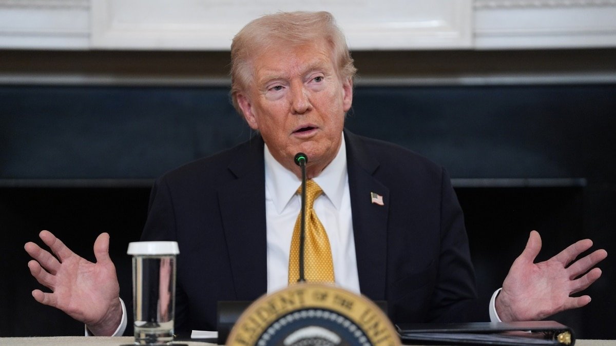 दक्षिण अफ्रीका से नाराज ट्रंप ने किया G20 समिट का बहिष्कार - Trump boycotts  G20 summit over South Africa ntc - AajTak