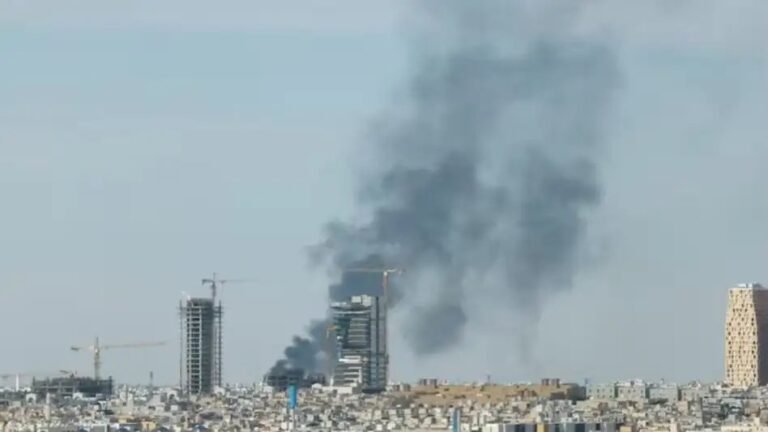 खाड़ी देशों में खतरे की घंटी: मिसाइल और ड्रोन हमलों से मची हलचल