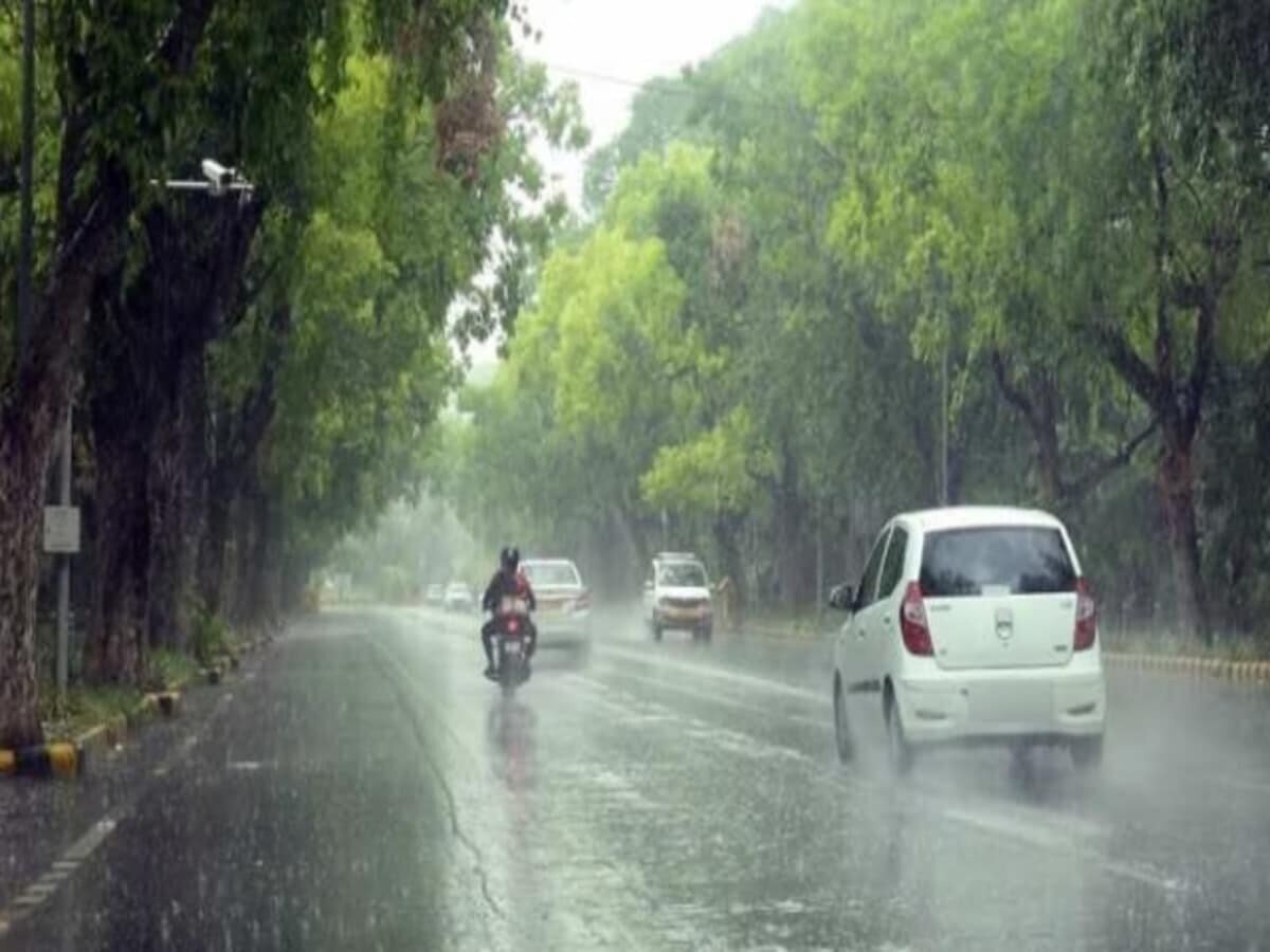 IMD Rainfall Alert Weather Update 25 August Delhi UP Bihar Uttarakhand  Himachal Pradesh Barish Mausam Rain Forecast IMD Rainfall Alert: सावधान!  अगले तीन दिनों तक इन 5 राज्यों में होगी बहुत ज्यादा