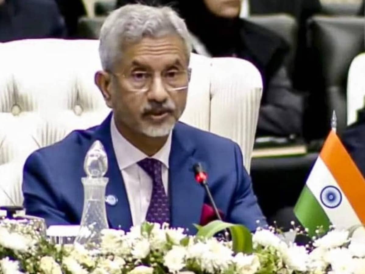 External Affairs Minister S Jaishankar six day visit to US first high level  trip ahead Donald trump swearing in ट्रंप की ताजपोशी से पहले US चले FM  जयशंकर, किन-किन से होगी मुलाकात;