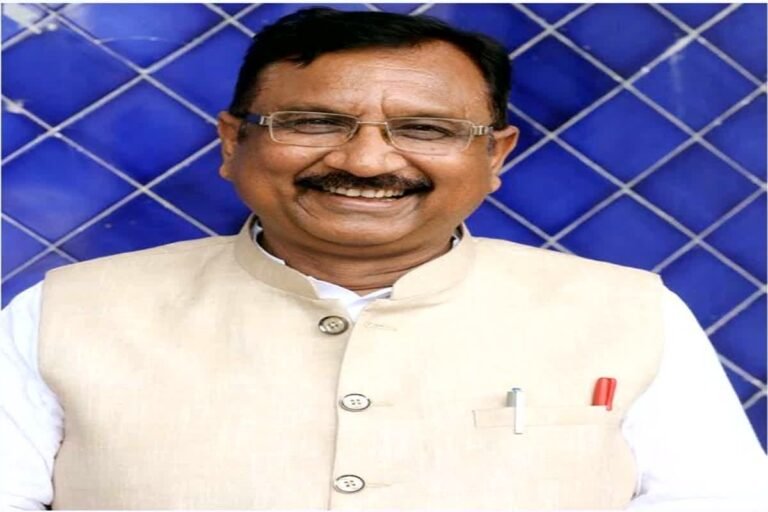 हाईकोर्ट की फटकार के बाद भी मंत्री विजय शाह को कोई पछतावा नहीं, सुप्रीम कोर्ट में लगाई गुहार, भाजपा बैठ कर देख रही है तमाशा