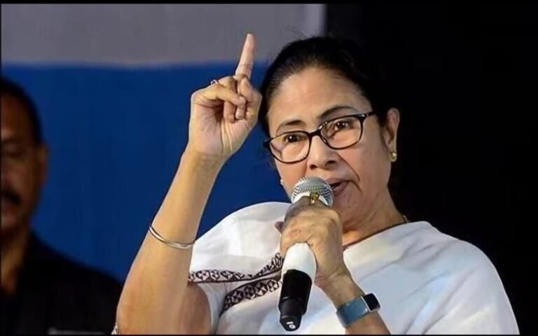 ममता बनर्जी का विवादित बयान, कहा-मृत्युकुंभ में बदल गया है महाकुंभ, भीड़ में मर रहा है आम आदमी