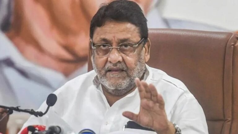 महाराष्ट्र में नामांकन दाखिल करने के अंतिम दिन अजित पवार का बड़ा दांव, विरोध के बावजूद नवाब मलिक को दिया टिकट