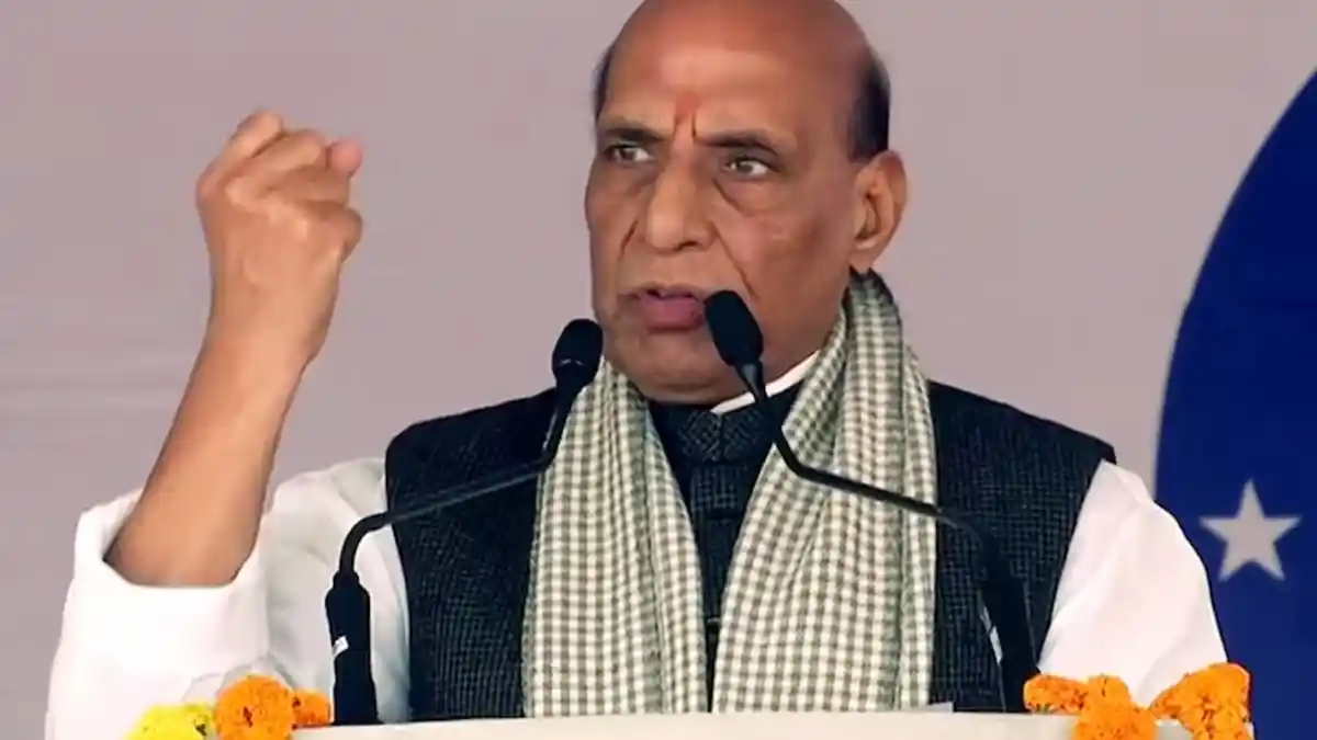 गलवां के 5 साल बाद चीन में रक्षा मंत्री की दो टूक!