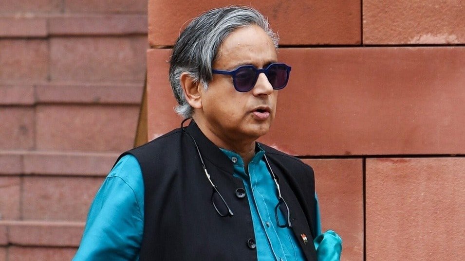 Shashi Tharoor Clarification on his Statement on the bill to Remove PM CM what did he say PM-CM को हटाने वाले बिल पर दिए बयान पर शशि थरूर की आई सफाई, क्या