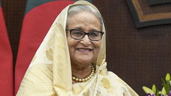 शेख हसीना बांग्लादेश वापस तब आएंगी जब...': पूर्व प्रधानमंत्री के बेटे सजीब वाजेद जॉय | आज की खबर