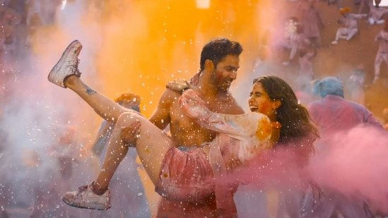Sunny Sanskari Ki Tulsi Kumari teaser: Varun Dhawan returns to 'prime  mode', is surprised Janhvi knows what nightclub is | Bollywood - Hindustan  Times
