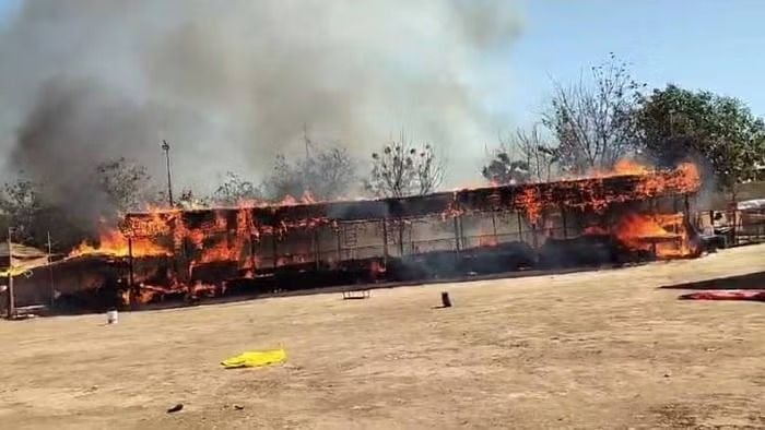 मध्यप्रदेश की सबसे बड़ी गौशाला लाल टिपारा में लगी आग, सभी गौवंशों को सुरक्षित निकाला, वैदिक डेस्टिनेशन जल कर खाक