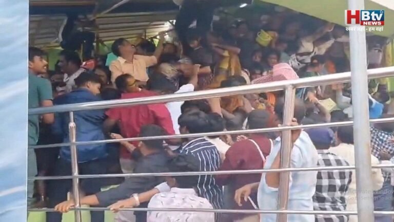 देवउठनी एकादशी पर आंध्र प्रदेश के श्रीकाकुलम मंदिर में भगदड़, 9 श्रद्धालुओं की मौत, कई घायल