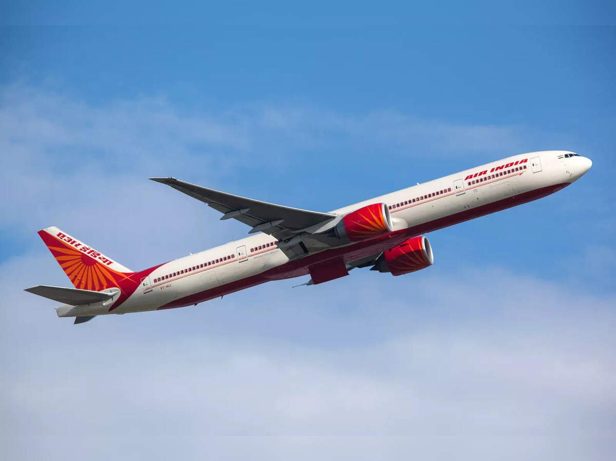 दिल्ली जा रहा एयर इंडिया का ड्रीमलाइनर विमान तकनीकी खराबी के कारण हांगकांग  लौटा - द इकोनॉमिक टाइम्स