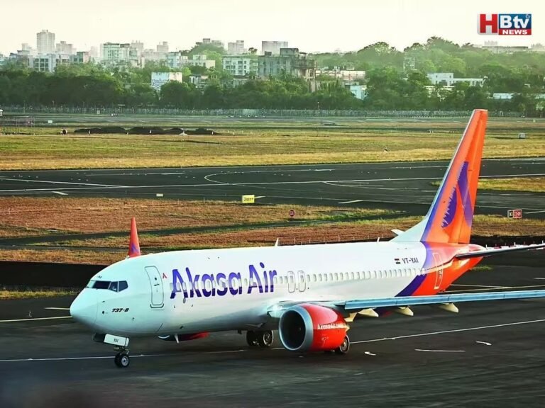 पुणे से बेंगलुरु जा रही आकासा एयर की फ्लाइट को आखिरी समय में रोका, तकनीकी खराबी के कारण यात्रियों को उतारा