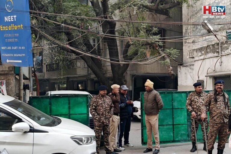 दिल्ली ब्लास्ट मामले में अल फलाह यूनिवर्सिटी के ऑफिस और अन्य ठिकानों पर ईडी की रेड, खंगाले जा रहे हैं दस्तावेज