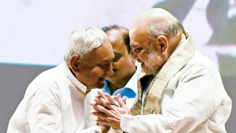 बिहार में गृह मंत्री अमित शाह ने किया विधानसभा चुनाव का शंखनाद, कहा- लालू जी ने सिर्फ परिवार को सेट किया