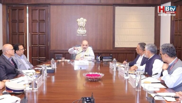 दिल्ली धमाके पर एक्शन में गृह मंत्री अमित शाह, अधिकारियों को दिए निर्देश-एक-एक को ढूंढ कर निकालो