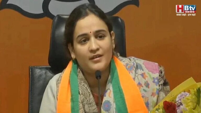 मुलायम सिंह यादव की छोटी बहू अपर्णा यादव ने कहा-राम के नाम की योजनाएं नहीं होंगी तो क्या अल्लाह के नाम पर चलेंगी