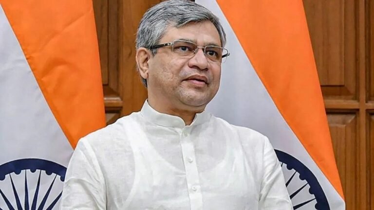 नई खेल नीति-2025 को मोदी कैबिनेट की हरी झंडी, एम्प्लॉयमेंट लिंक्ड इन्सेंटिव योजना को भी मिली मंजूरी