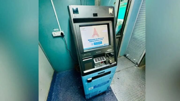 भारत में पहली बार चलती ट्रेन में एटीएम की सुविधा, पंचवटी एक्सप्रेस में शुरू हुआ पायलट प्रोजेक्ट