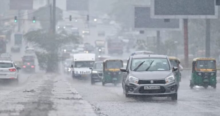 देशभर में मानसून सक्रिय: भारी बारिश, बाढ़ और भूस्खलन से जनजीवन प्रभावित