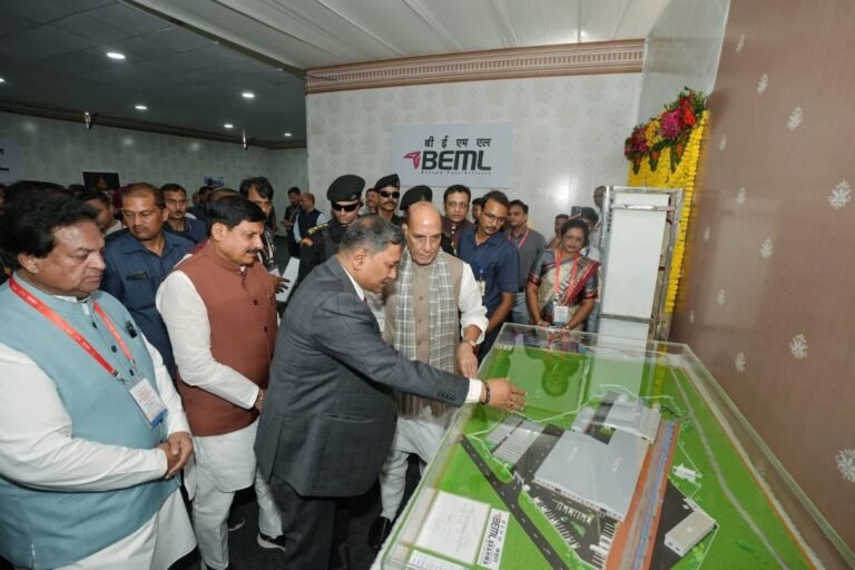 रक्षा मंत्री राजनाथ सिंह ने रायसेन में किया रेल कोच इकाई का भूमिपूजन, सीएम यादव ने कहा-इस फैक्ट्री से पांच हजार लोगों को मिलेगा रोजगार