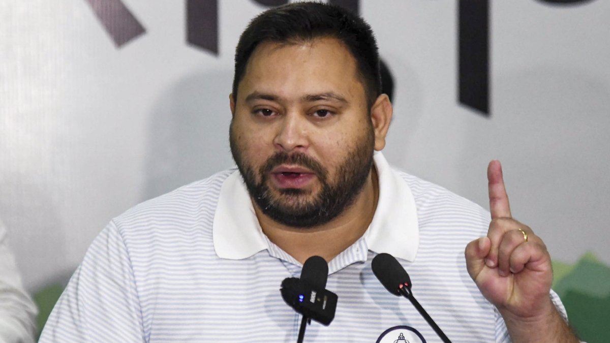 तेजस्वी यादव ने बिहारवासियों को लिखा खुला खत, बोले- 'हर बिहारी बनेगा बिहार  का CM...' - India TV Hindi