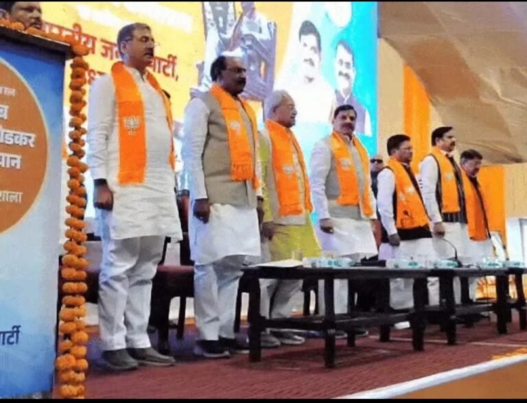 सीएम मोहन यादव ने बोले-कांग्रेस मोटी चमड़ी की पार्टी, खुद गलतियां करते हैं, फिर ईडी कार्यालय के बाहर धरना देते हैं