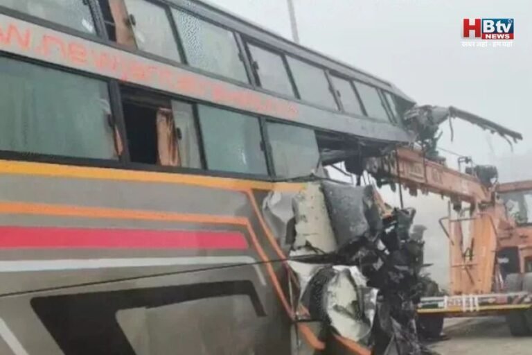 कोहरे में मौत का सफर: भरतपुर में स्लीपर बस–ट्रेलर टक्कर, मां-बेटे समेत 4 की मौत