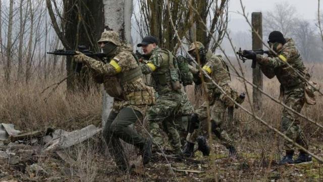 रूसी सेना' में क्या कर रहे भारतीय युवा,यूक्रेन से लड़ने युद्ध के मैदान तक कैसे पहुंचे ? - BBC News हिंदी