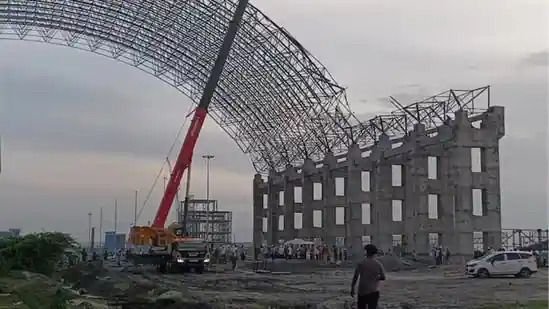 एन्नोर थर्मल पावर स्टेशन हादसा: लोहे का ढांचा गिरने से 9 प्रवासी मजदूरों की मौत,