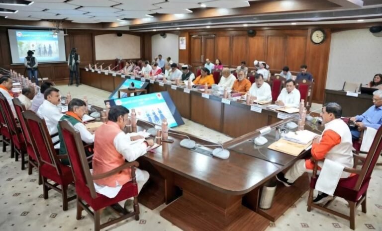 मोहन कैबिनेट की बैठक : मध्यप्रदेश में अब 17 जून तक हो सकेंगे तबादले, मुख्यमंत्री मजरा-टोला योजना पर भी लगी मुहर