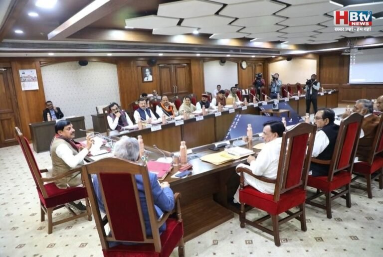 मोहन कैबिनेट की बैठक में बड़वाह-धामनोद हाईवे को फोरलेन बनाने का फैसला, इंदौर के अंडरग्राउंड मेट्रो सहित कई प्रस्तावों पर लगी मुहर