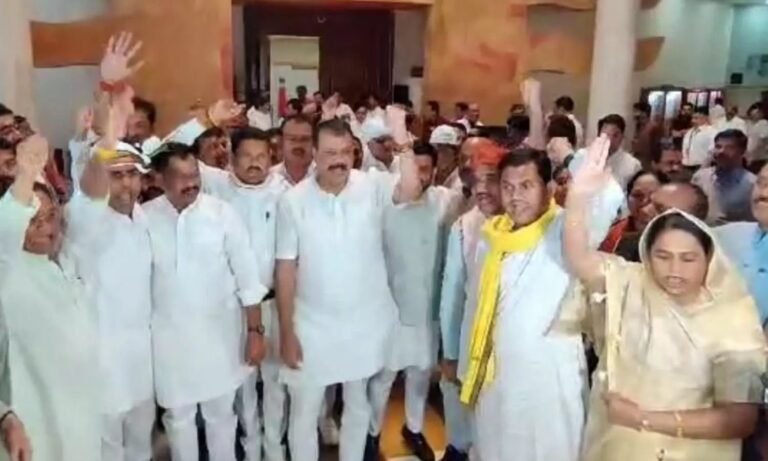 मंडला एनकाउंटर पर विधानसभा में हंगामा, कांग्रेस ने किया सदन का बहिष्कार, सरकार के खिलाफ जमकर हुई नारेबाजी