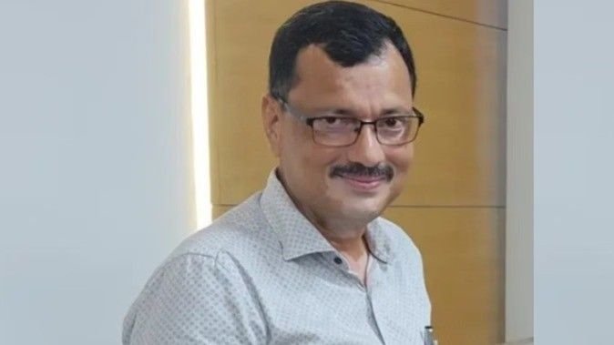 मध्यप्रदेश के आईजी इंटेलीजेंस से मोबाइल लूटने वाले दो बदमाश पकड़ाए, एक मोबाइल बरामद, दूसरे की तलाश जारी