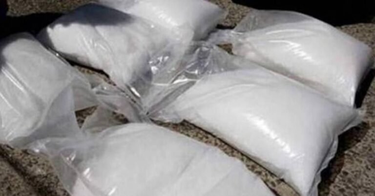 अरब सागर में 1800 करोड़ की ड्रग्स जब्त: भारतीय तटरक्षक बल और गुजरात एटीएस की बड़ी कार्रवाई