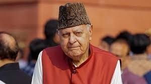 पहलगाम आतंकी हमले के बाद फारूक अब्दुल्ला का दौरा, उमर अब्दुल्ला ने पर्यटन पुनर्जीवन के लिए संभाला मोर्चा