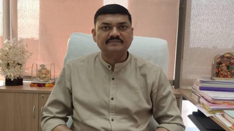 गुजरात में जीत की खुशी के बीच आप को झटका, विधायक उमेश मकवाना ने चीफ व्हिप और ज्वाइंट सेक्रेटरी के पद से दिया इस्तीफा