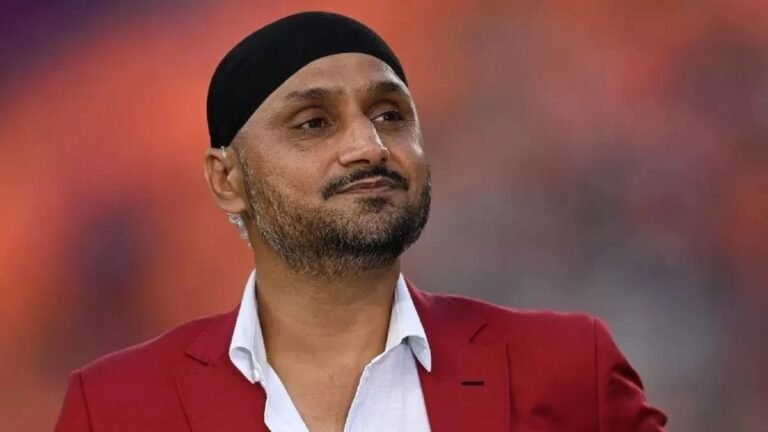 भारत-पाक मैच पर भड़के हरभजन सिंह, कहा- सीमा पर लड़ाई, दोनों देशों के बीच तनाव और हम उनके साथ क्रिकेट खेलने जाएं