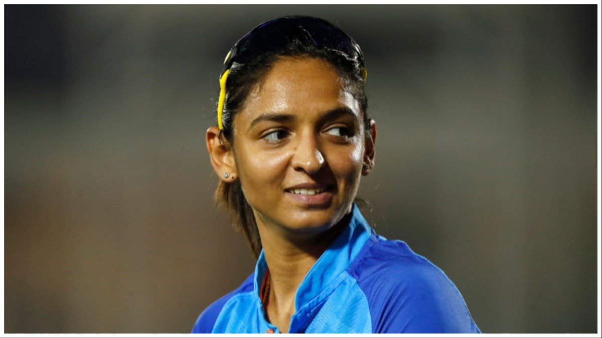 Harmanpreet Kaur becomes the First Indian to captain in 100 womens T20I  matches | हरमनप्रीत कौर ने रचा इतिहास, टीम इंडिया की बनी पहली ऐसी कप्तान -  India TV Hindi