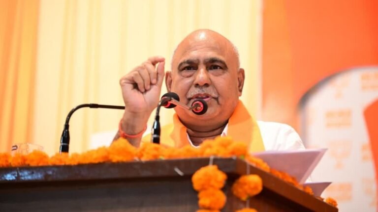 भाजपा प्रदेश अध्यक्ष ने पहली ही बैठक में दिखाए सख्त तेवर, कहा-कई पदाधिकारी और कार्यकर्ता मुझे भोपाल में ही नजर आते हैं