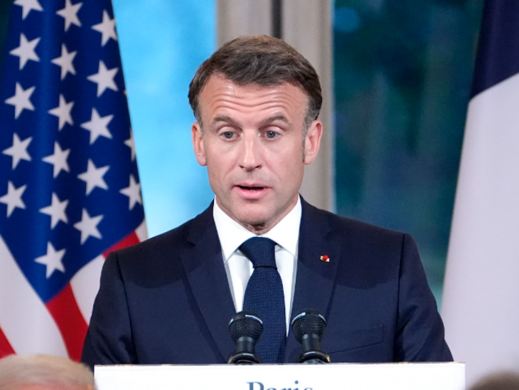 Macron calls snap parliamentary election after loss in European election  poll | फ्रांस में राष्ट्रपति मैक्रों ने अचानक भंग कर दी संसद: समय से 3 साल  पहले ही होंगे चुनाव, हारे तो भी प्रेसिडेंट बने रहेंगे मैक्रों | Dainik  Bhaskar