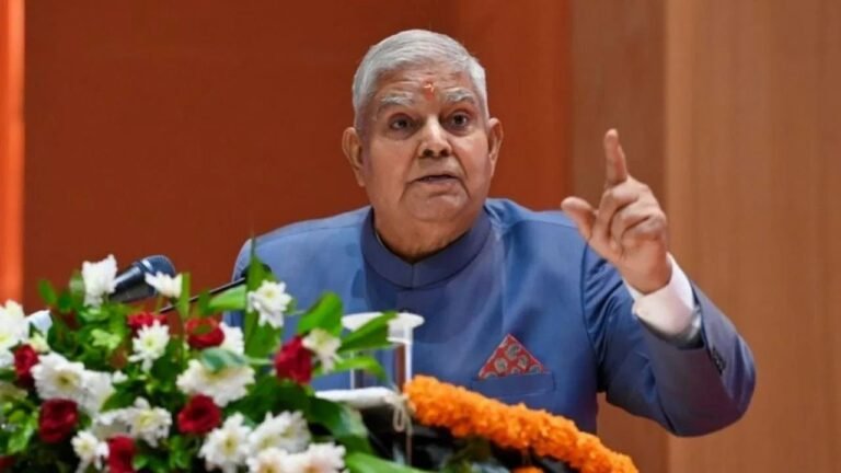 सुप्रीम कोर्ट की टिप्पणी पर भड़के उपराष्ट्रपति जगदीप धनखड़, बोले-सुपर संसद की तरह काम कर रहे जज